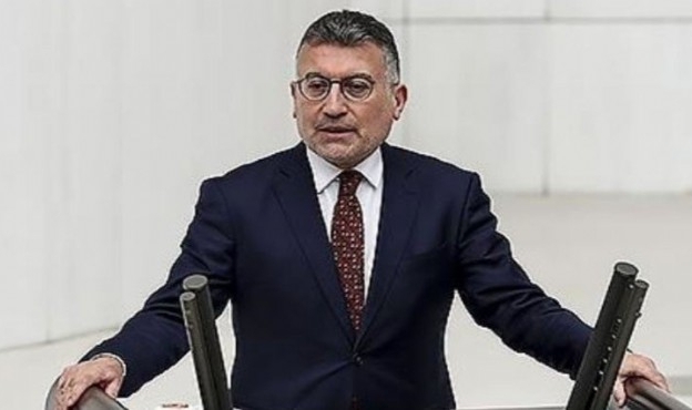 AK Parti&#039;den kayyum atamalarına ilk açıklama!