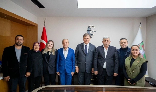 Başkan Tugay: Kimse kral ya da padişah değil!