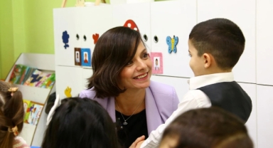 Başkan Kınay, Özgür Çocuk Evi minikleriyle yeni yılı kutladı