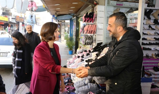 Karabağlar’da esnafla dayanışma