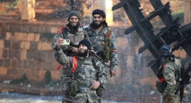 Suriye'de askerlere 'af' ilan edildi