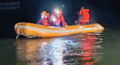 Arkadaşını kurtarmak için suya atlamıştı... Hayatını kaybetti
