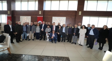 Başkan Çiçek, Gazeteciler Günü’nde Gazetecilerle Buluştu
