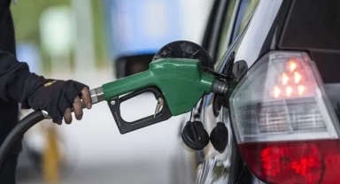 Benzine zam geldi, tabela değişti: İşte güncel akaryakıt fiyatları