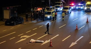 Otomobilden atladı, arkadan gelen araç çarptı: Feci ölüm!