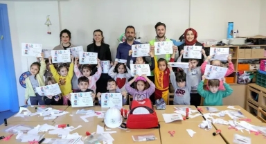 Bayraklı'da miniklere afet eğitimi!