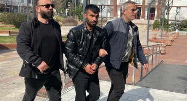 Husumetli ailelerin kavgasında kan aktı: Ölü ve yaralı var