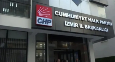 CHP İzmir'de flaş karar: İki ilçe başkanı görevden alındı