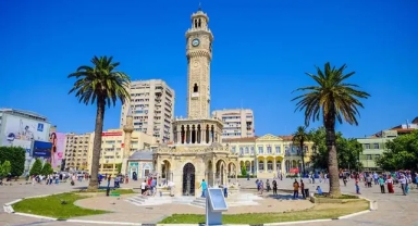 İzmir’de 3 Belediyede Organize Yolsuzluk İddiaları!