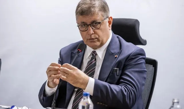 Gündem: Grev... Sendika ile büyükşehir arasında kıran kırana pazarlık: İlk hamle geldi!