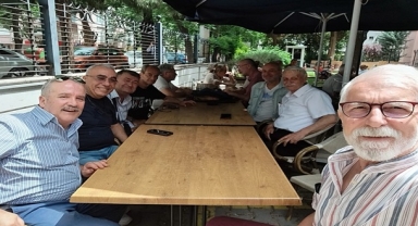 Yapı Ressamları ve Haritacılar 42 Yıl Sonra Bir Araya Geldi
