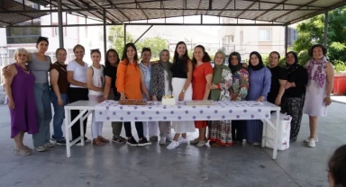 Aliağa Belediyesi’nden annelere özel eğitim