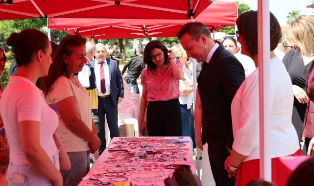 Çiğli’de El Emeği Ürünler Kermesi Halkla Buluştu