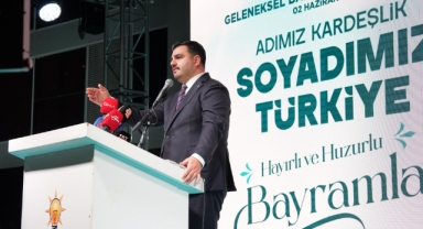 Dün akşam İzmir İl Başkanlığında düzenlenen bayramlaşma programında başkanımız bir konuşma yaptı