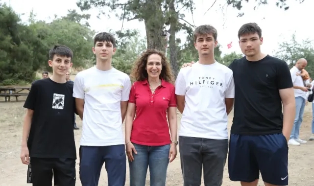 Karşıyaka&#039;nın Filizleri geleceğe umut oluyor