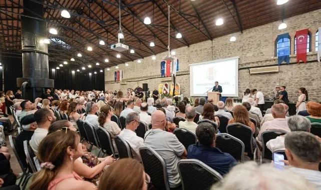 Başkan Tugay&#039;dan &#039;özgür basın&#039; mesajı!