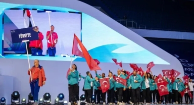 İzmirli sporcular ay-yıldız için ter döküyor