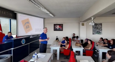 Menderes'ten afet eğitimi