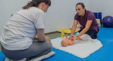 Eşrefpaşa Hastanesi’nde Gebelik Okulu açıldı