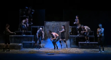 Açık Hava Tiyatrosu'nda “Hayvan Çiftliği” oyunu sahnelendi