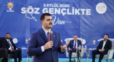 AK Partili İnan'dan CHP'li Zeybek'e tepki: İzmirliyi çöplerin ortasında yaşamaya mahkum ettiniz!