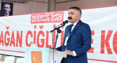 Akar'dan Başkan Yıldız'a 'çöp' desteği:  Siyasi risk alarak halkın derdine tercüman oldu