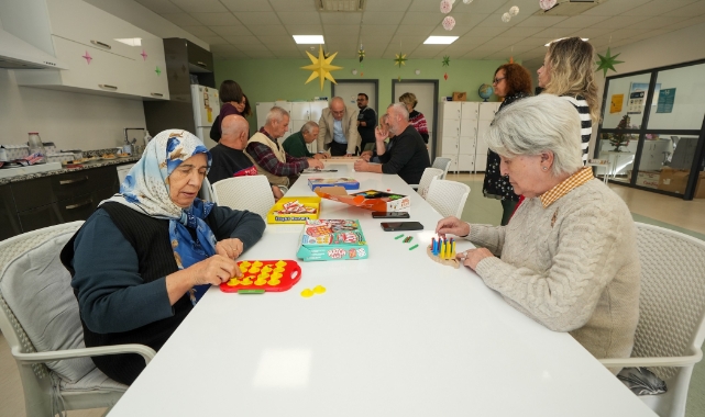 Alzheimer hastaları Gaziemir&#039;de yalnız değil