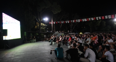 Bornova’da final heyecanı dev ekranda yaşanacak