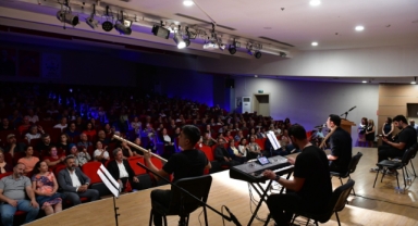 Bozkırın son tezenesi Çiğli’de unutulmadı