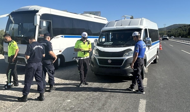 Büyükşehir’den servis araçlarına sıkı denetim