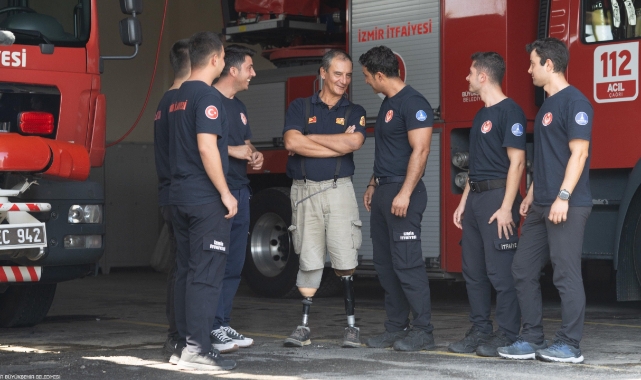 Engelli itfaiyeci çok sevdiği mesleğinden hiç kopmadı