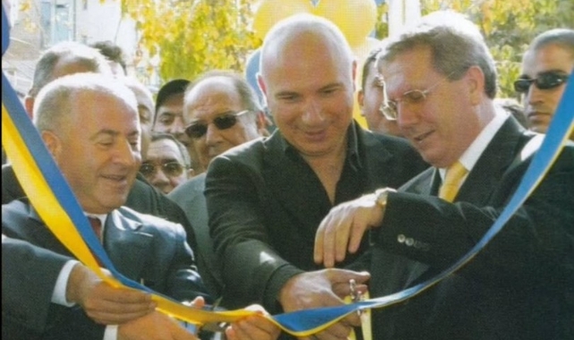 Fenerbahçe&#039;de seçime günler kala sürpriz hamle! Başkan adaylığından çekildi