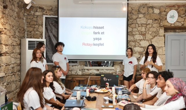 Gençler Çeşme’de “Süvarilerin İzinde, Tarihin Peşinde” buluştu