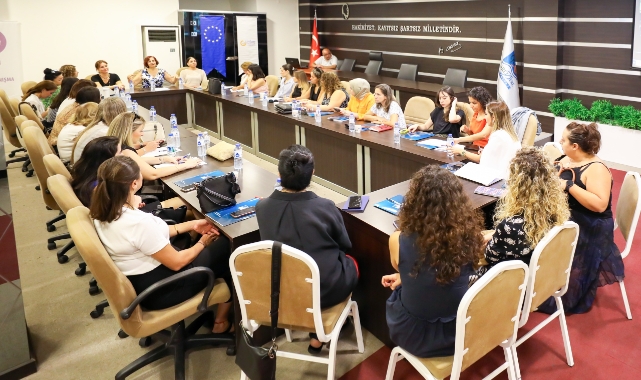 Kadına şiddete karşı Narlıdere’de dayanışma buluşması