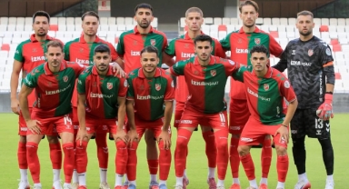 Karşıyaka evinde tur peşinde