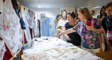 Karşıyaka'nın mahalle merkezi kurslarında yeni dönem başlıyor