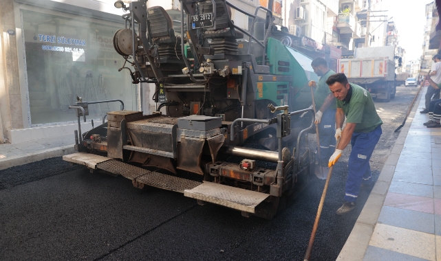 Konak Belediyesi&#039;nden asfalt seferberliği