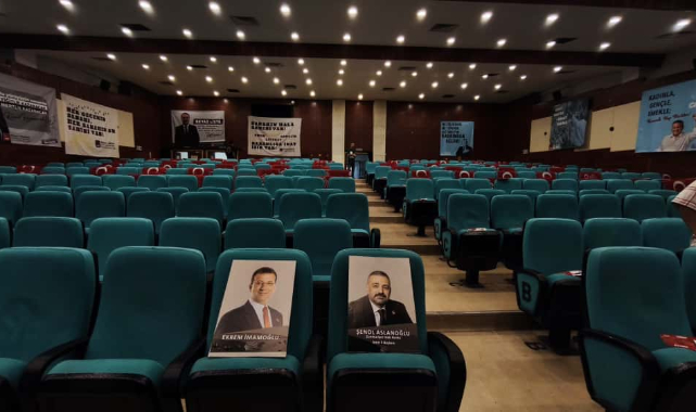 Mevcut başkan İlgazi &#039;yokum&#039; demişti... CHP Konak sandık başına gidiyor!