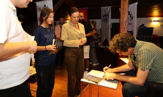 Özgür Mumcu Selçuklularla buluştu: Başkan Sengel’den cesaret mesajı!