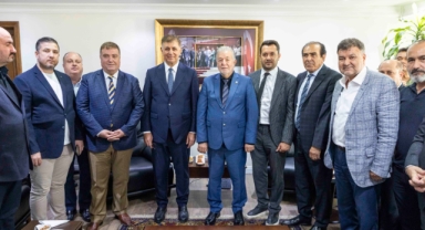 Özkan’dan Başkan Tugay’a anlamlı teşekkür