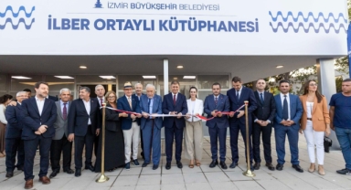 Prof. Dr. İlber Ortaylı kendi adını taşıyan kütüphaneyi açtı