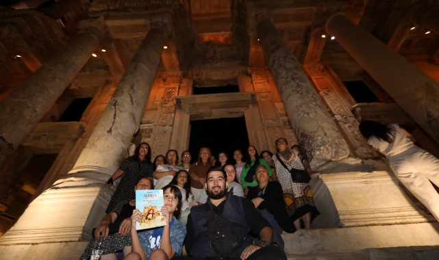 Selçuk Belediyesi’nden Engelsiz Bireylere Efes&#039;te gece yolculuğu