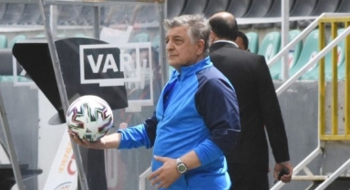 Yılmaz Vural Türk futboluna geri döndü! İşte yeni kulübü!