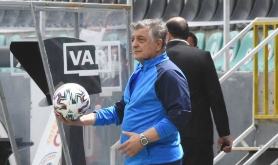 Yılmaz Vural Türk futboluna geri döndü! İşte yeni kulübü!