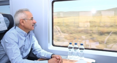 Bakan Uraloğlu duyurdu... Turistik Doğu Ekspresi'nin biletleri satışa çıkıyor