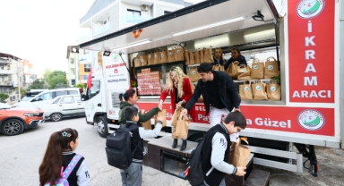 Balçova Belediyesi'nden okullara beslenme desteği