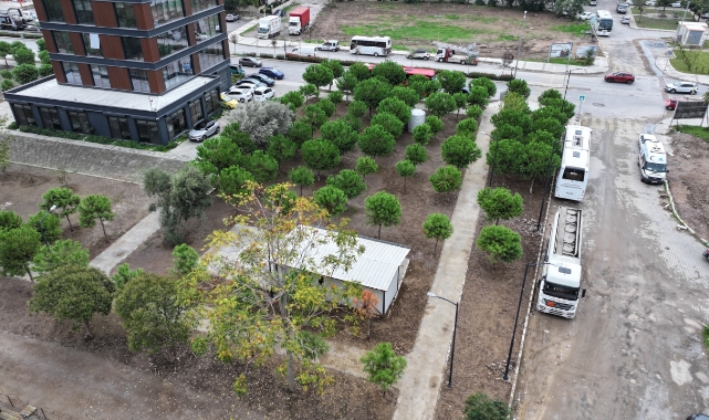 Başkan Tugay’a yeşil teşekkür... Büyükşehir atıl alanları yeni yeşil alanlara dönüştürüyor