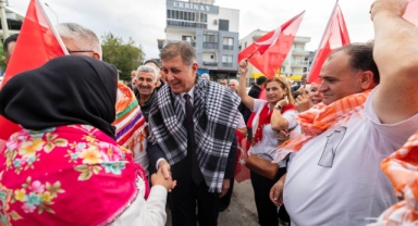 Başkan Tugay'dan Menemen'de mesajlar: Cumhuriyet'e sahip çıkacağız!