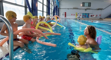 Buca Belediyesi eğitimi dört duvar arasından çıkartıyor