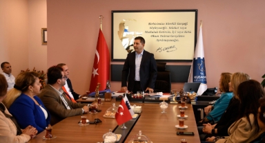 CHP Kuşadası İlçe Örgütü’den Başkan Ömer Günel’e ziyaret